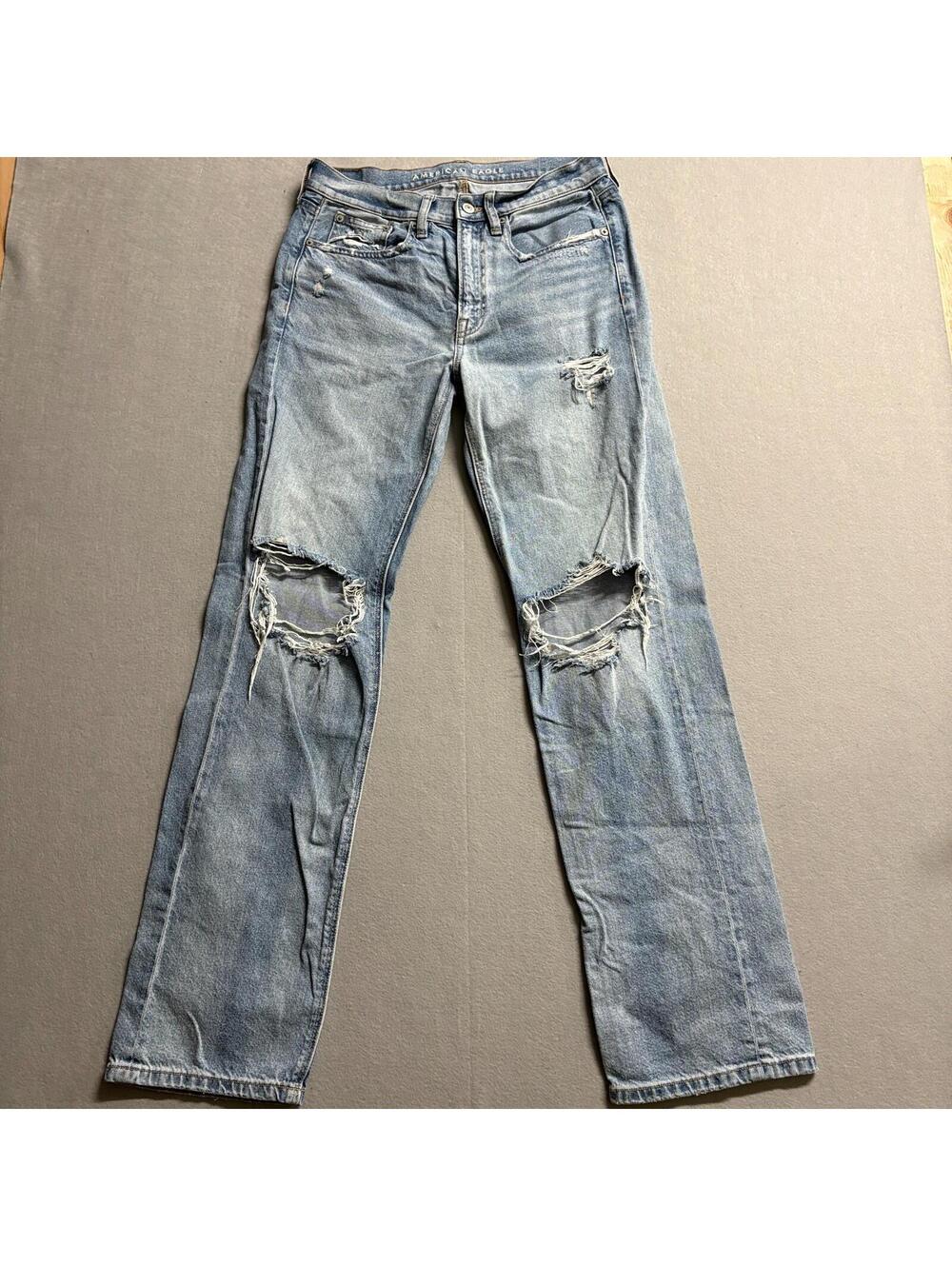 American Eagle Low Rise Baggy Straight Jeans Distressed Womens Fits 30x32